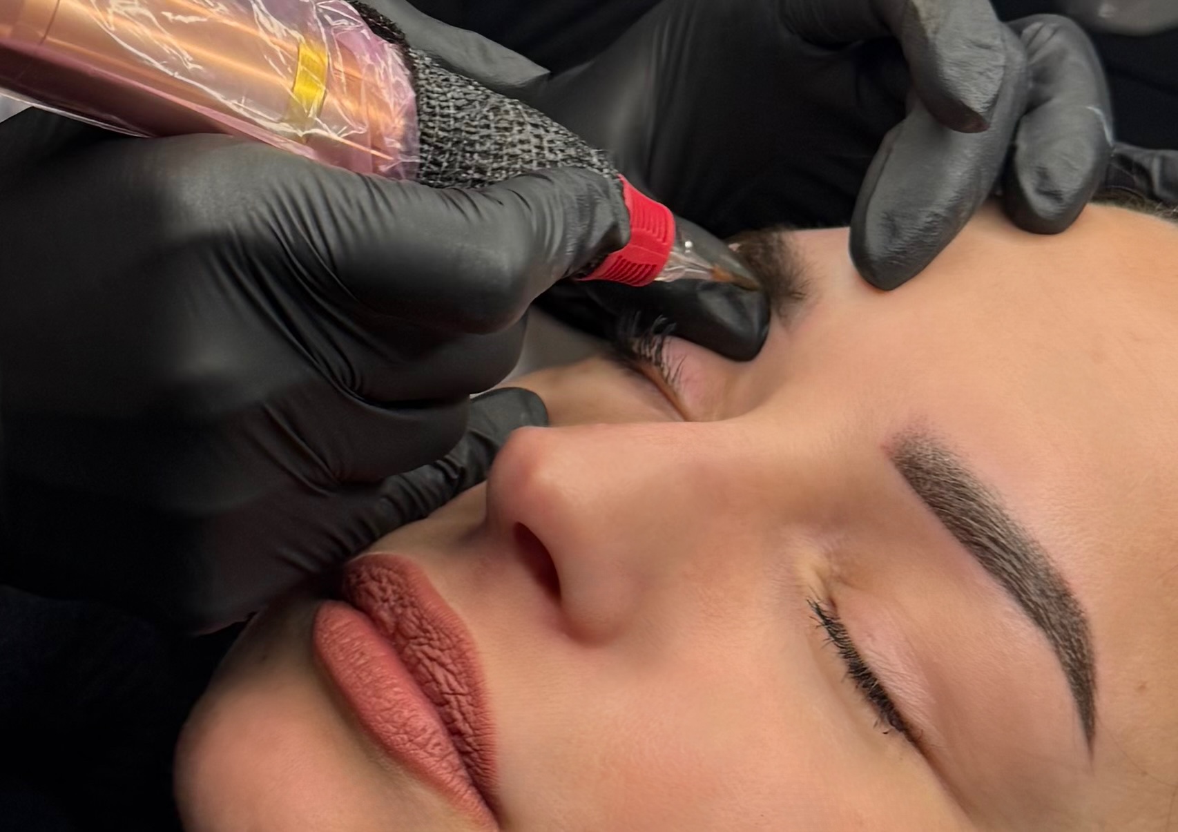 Prima seduta di dermopigmentazione